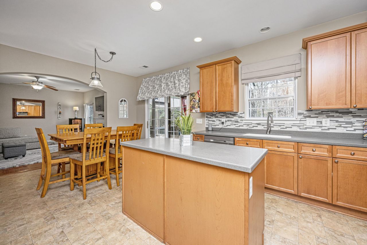 126 Sarmiento Lane Photo 8