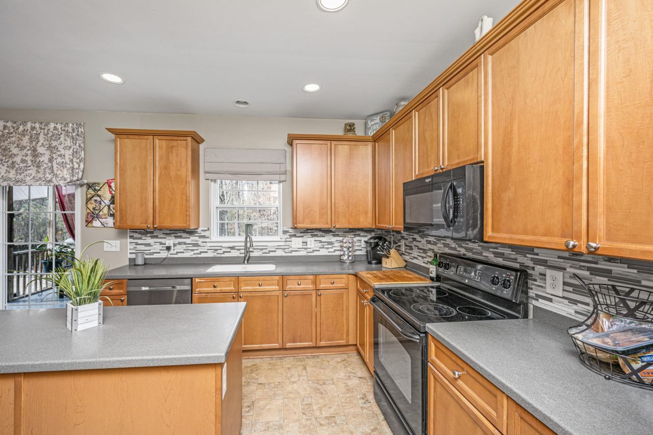 126 Sarmiento Lane Photo 9