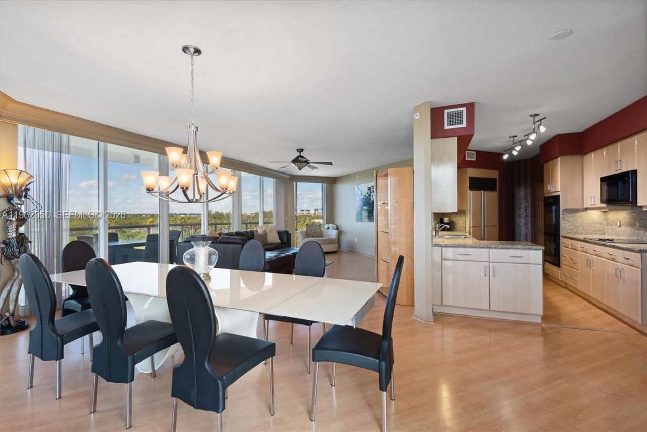 6051 N Ocean Dr, Unit 602, Hollywood, FL 33019 Photo
