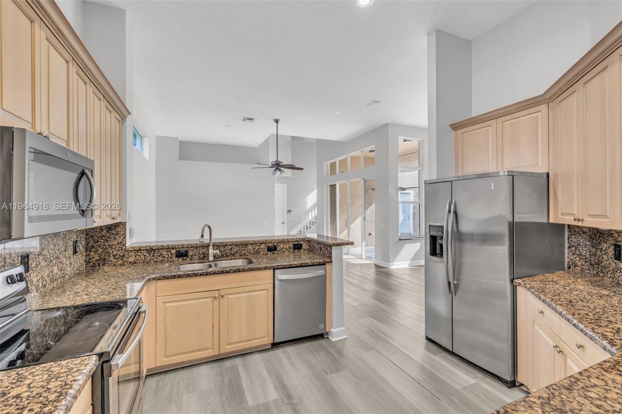 558 NW 118th Ave , Coral Springs, FL 33071 Photo