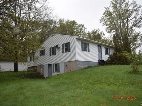 1564 County Route 12, Central Square, NY 13036