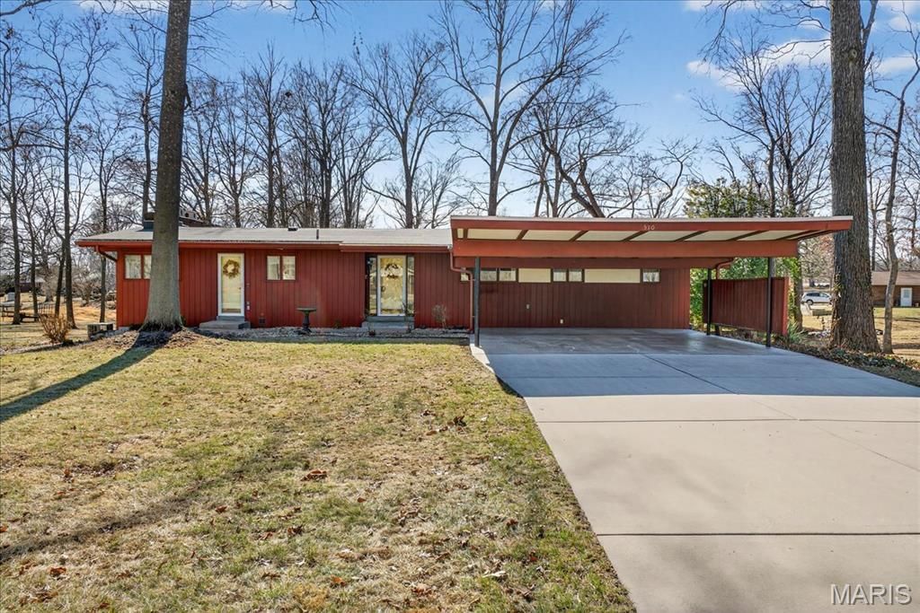 510 Gilmore Lake Road, Columbia, IL 62236 Main Photo