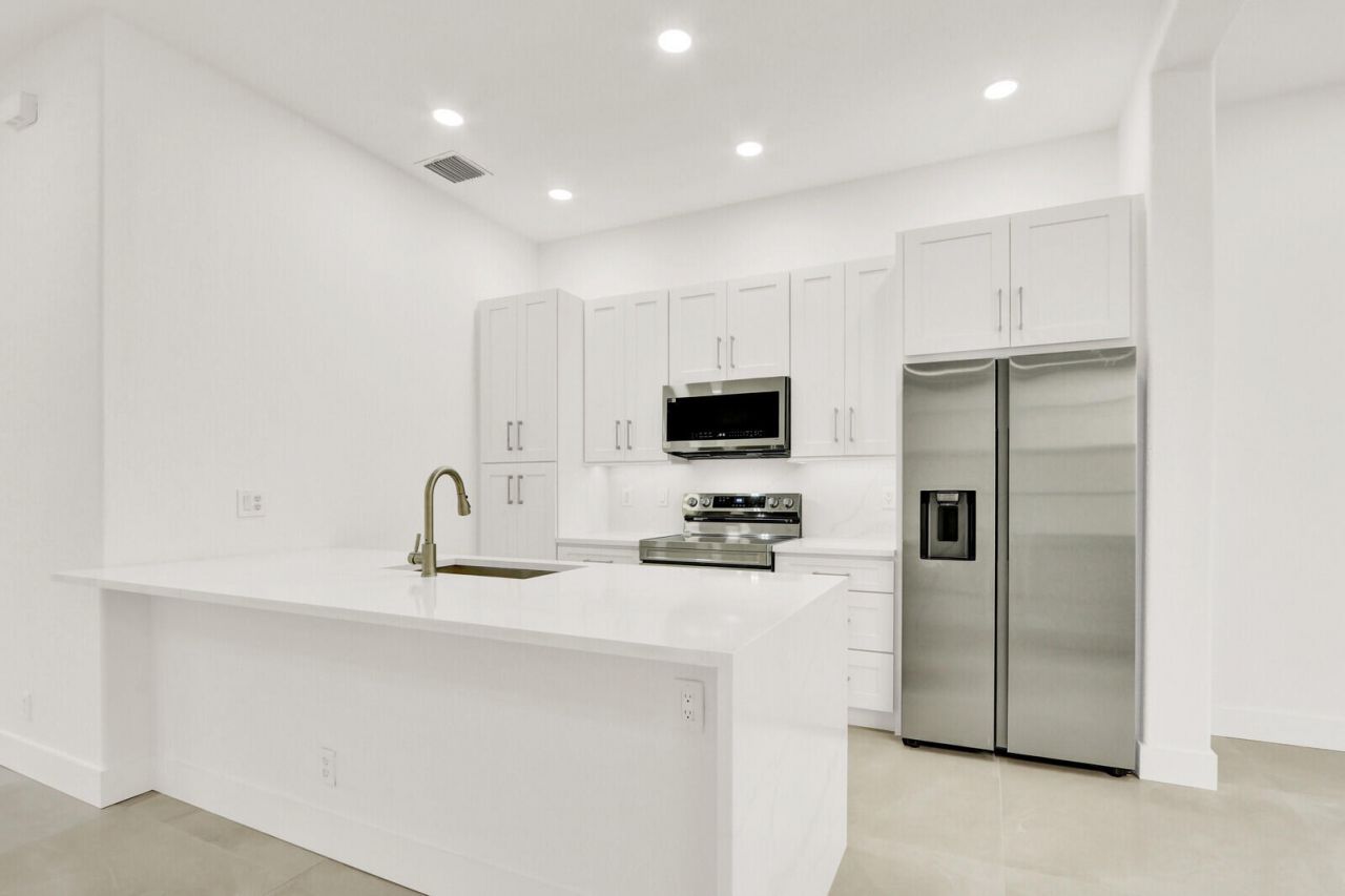 2601 NW 7th Street, Unit 2601, Boynton Beach, FL 33426 Photo