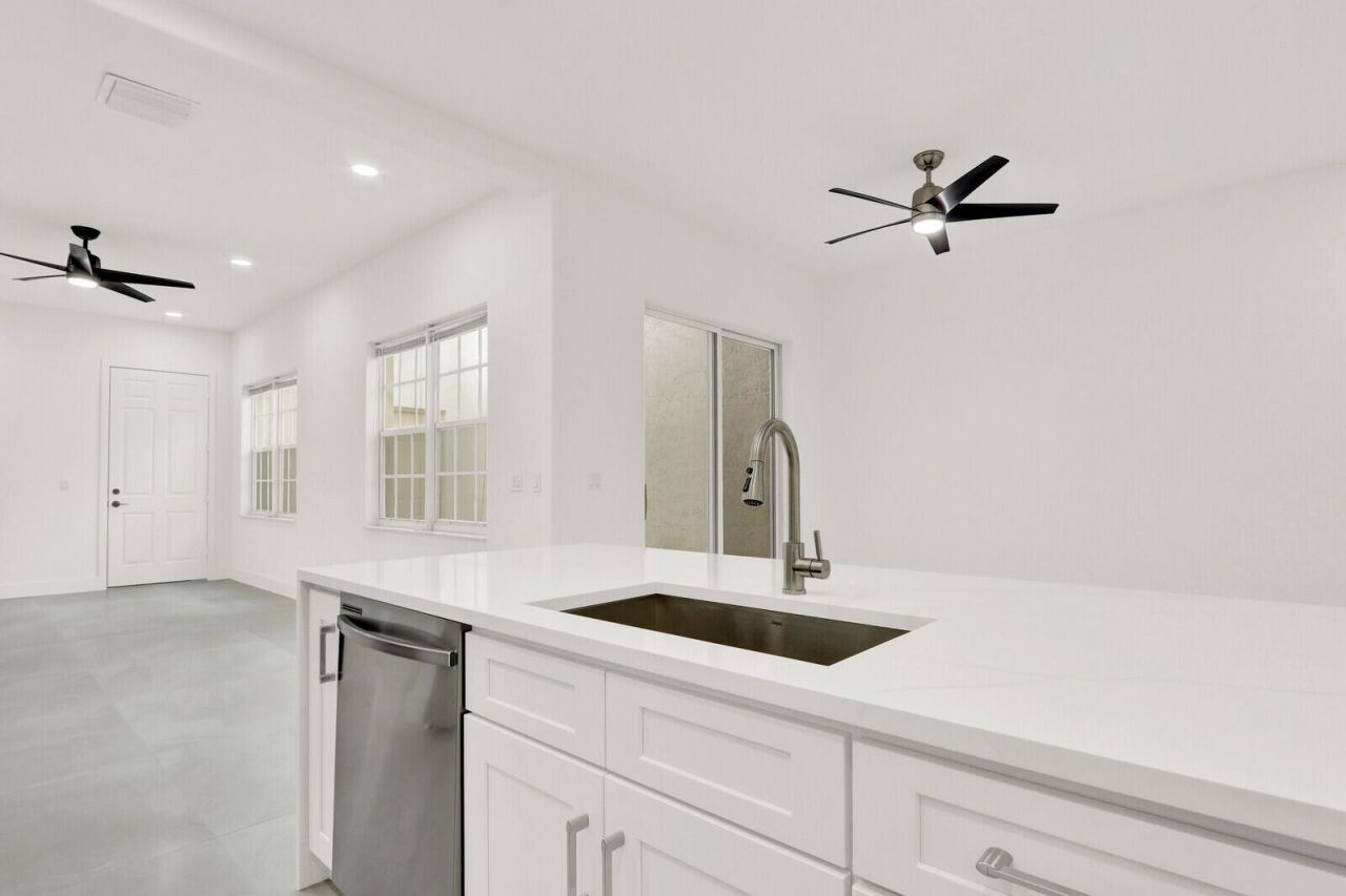 2601 NW 7th Street, Unit 2601, Boynton Beach, FL 33426 Photo