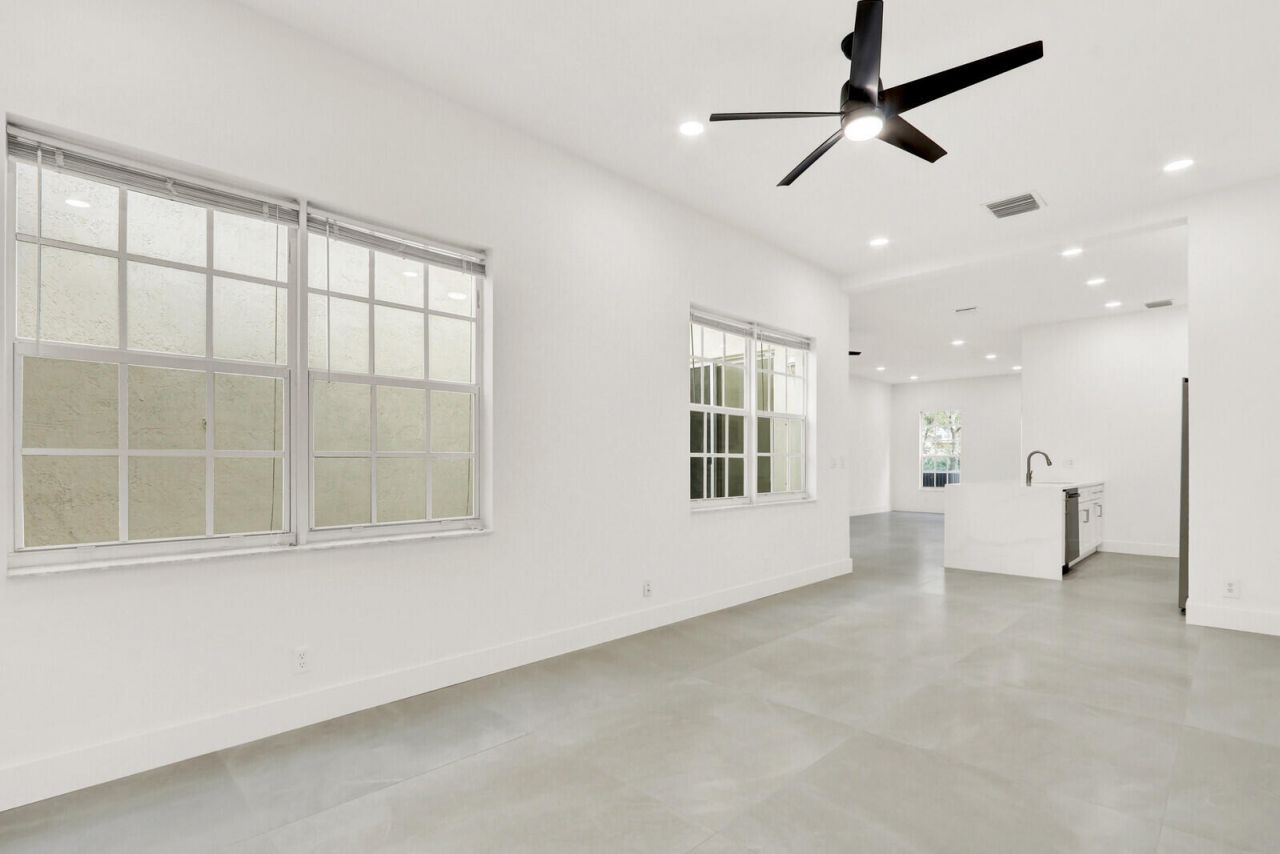 2601 NW 7th Street, Unit 2601, Boynton Beach, FL 33426 Photo