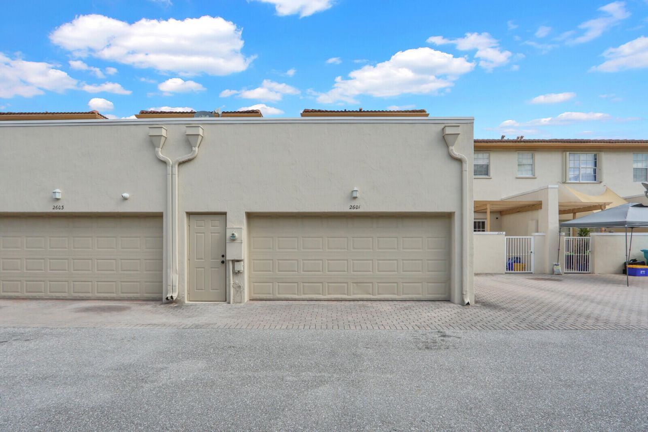 2601 NW 7th Street, Unit 2601, Boynton Beach, FL 33426 Photo