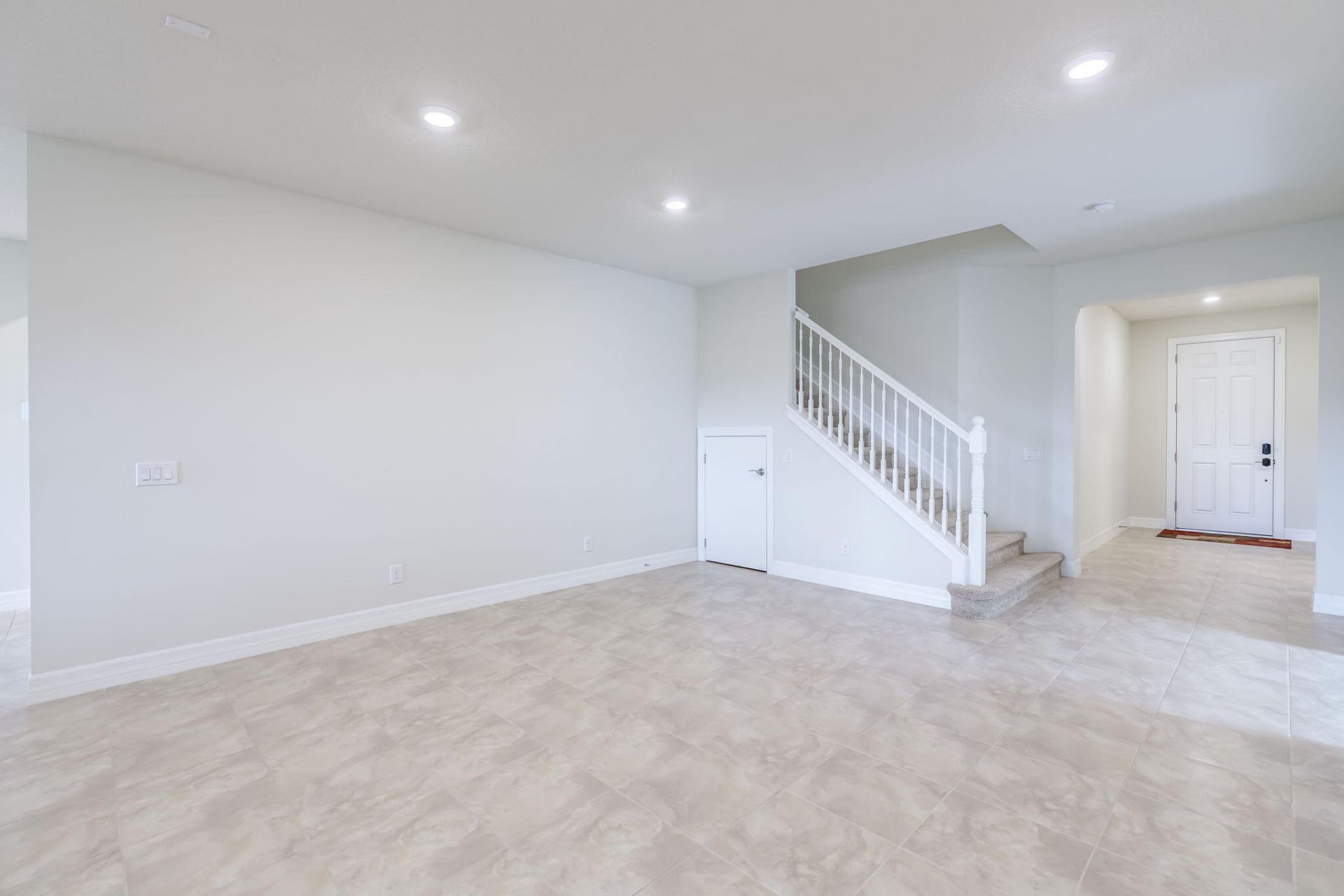 744 SE Villandry Way, Port Saint Lucie, FL 34983 Photo