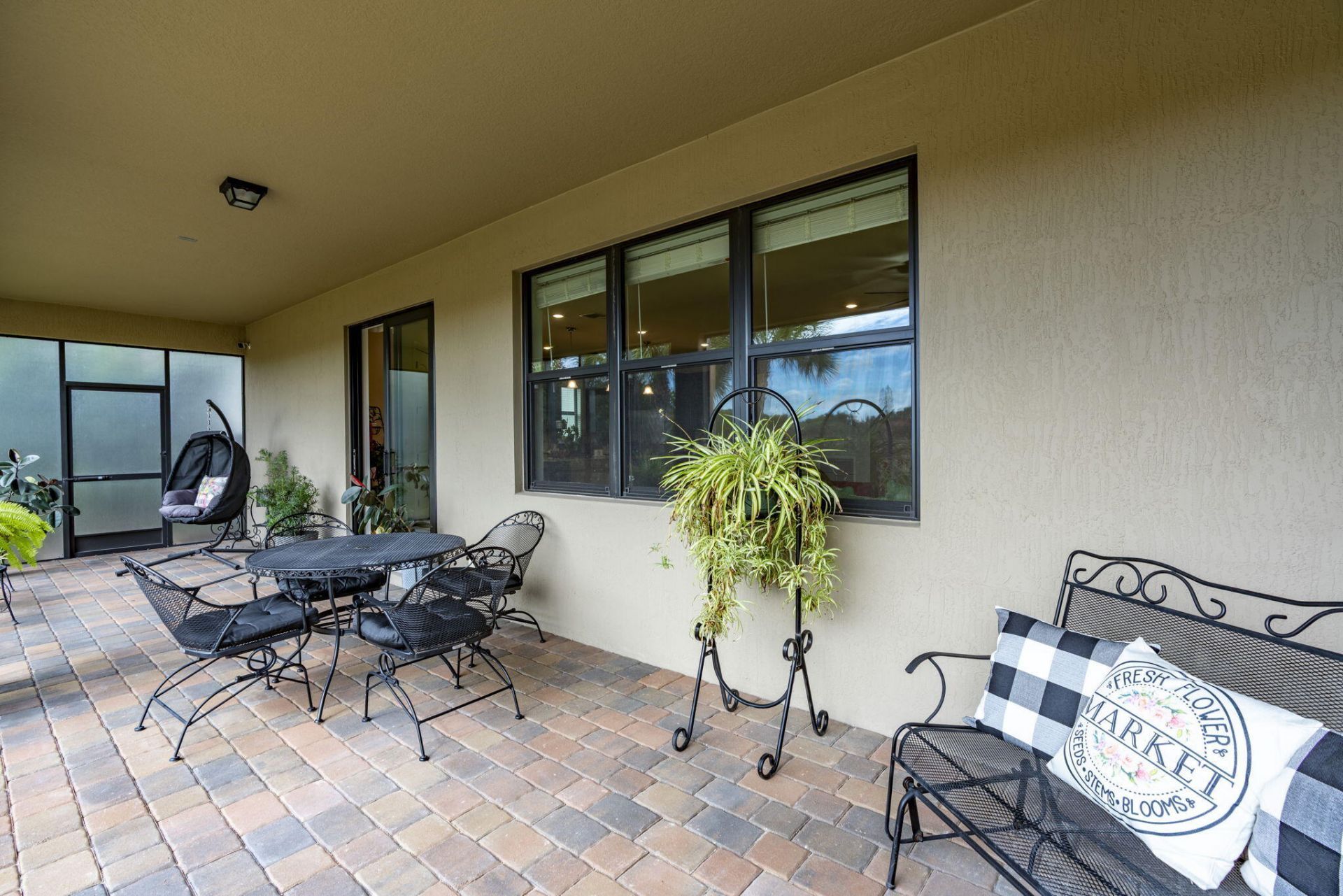 744 SE Villandry Way, Port Saint Lucie, FL 34983 Photo