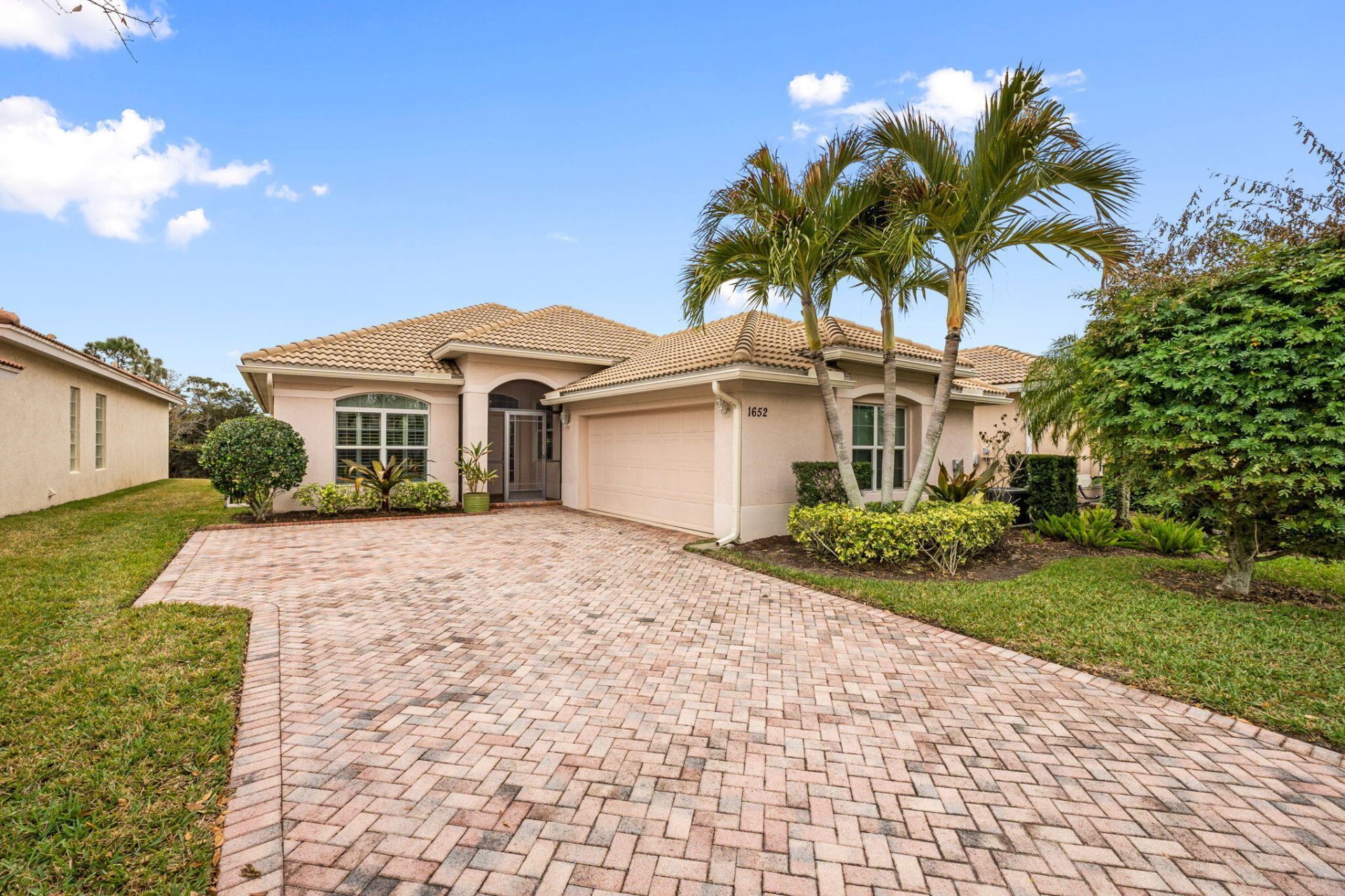 1652 NW Old Oak Terrace, Jensen Beach, FL 34957 Photo