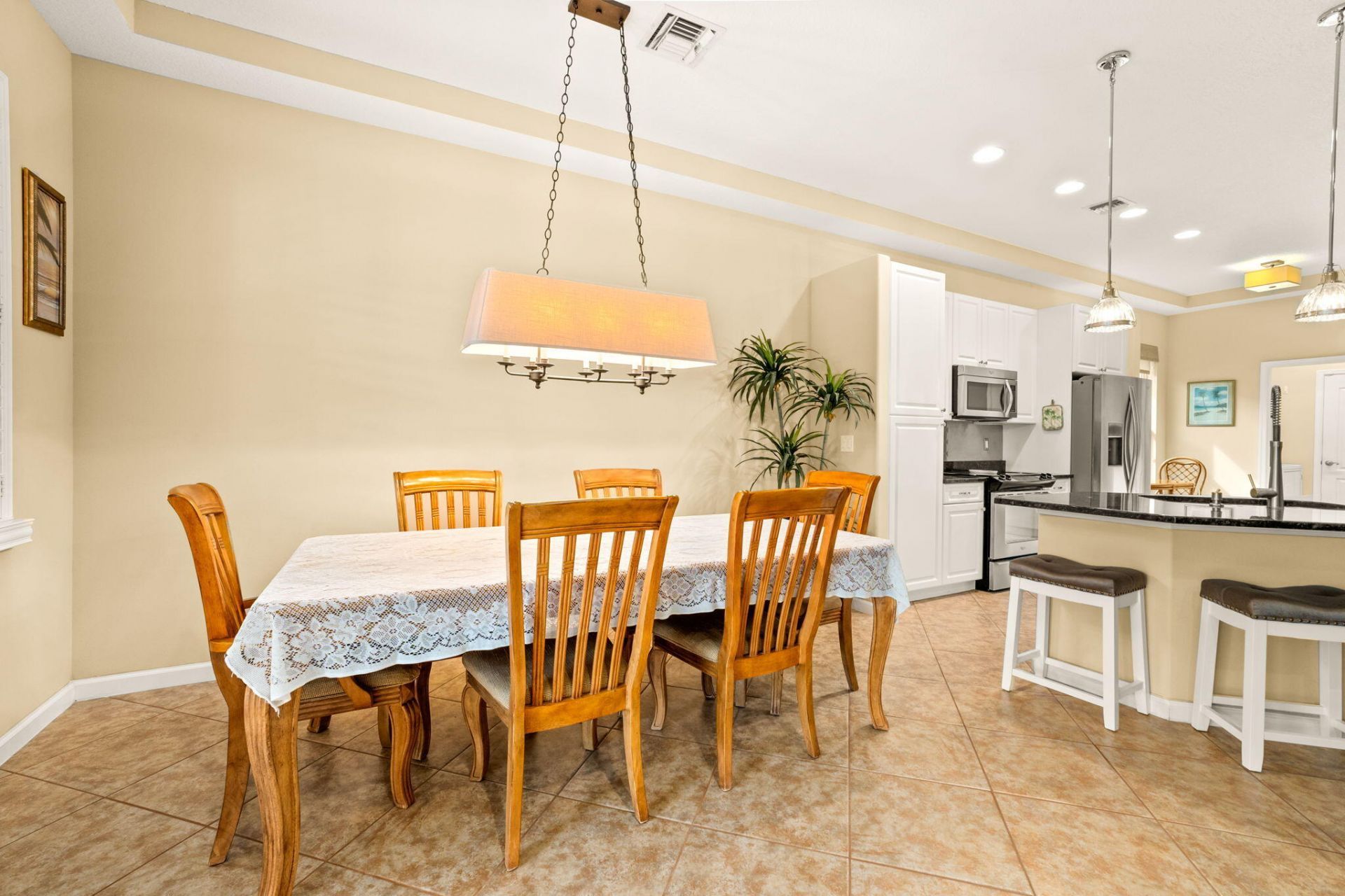 1652 NW Old Oak Terrace, Jensen Beach, FL 34957 Photo