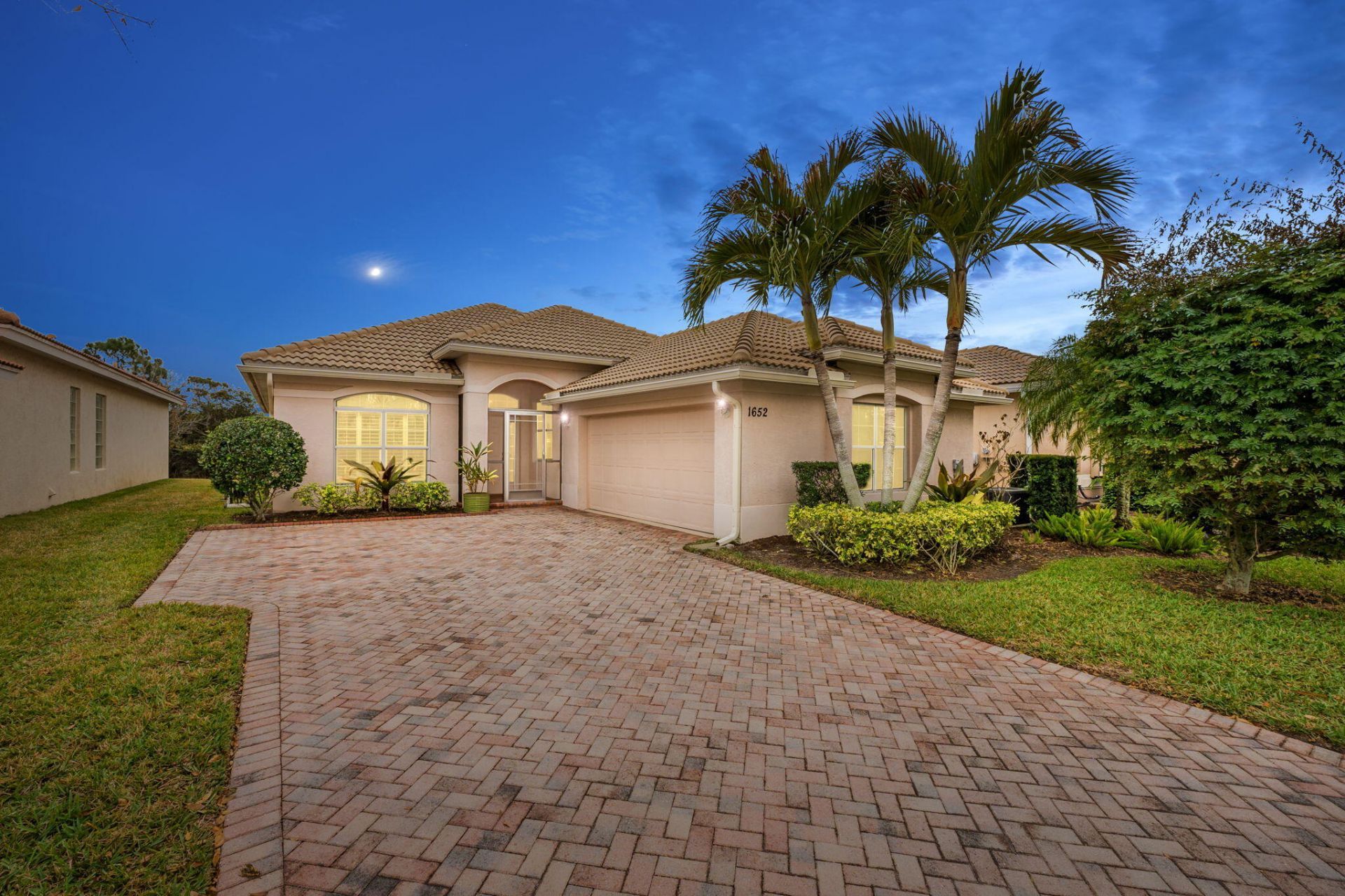 1652 NW Old Oak Terrace, Jensen Beach, FL 34957 Photo