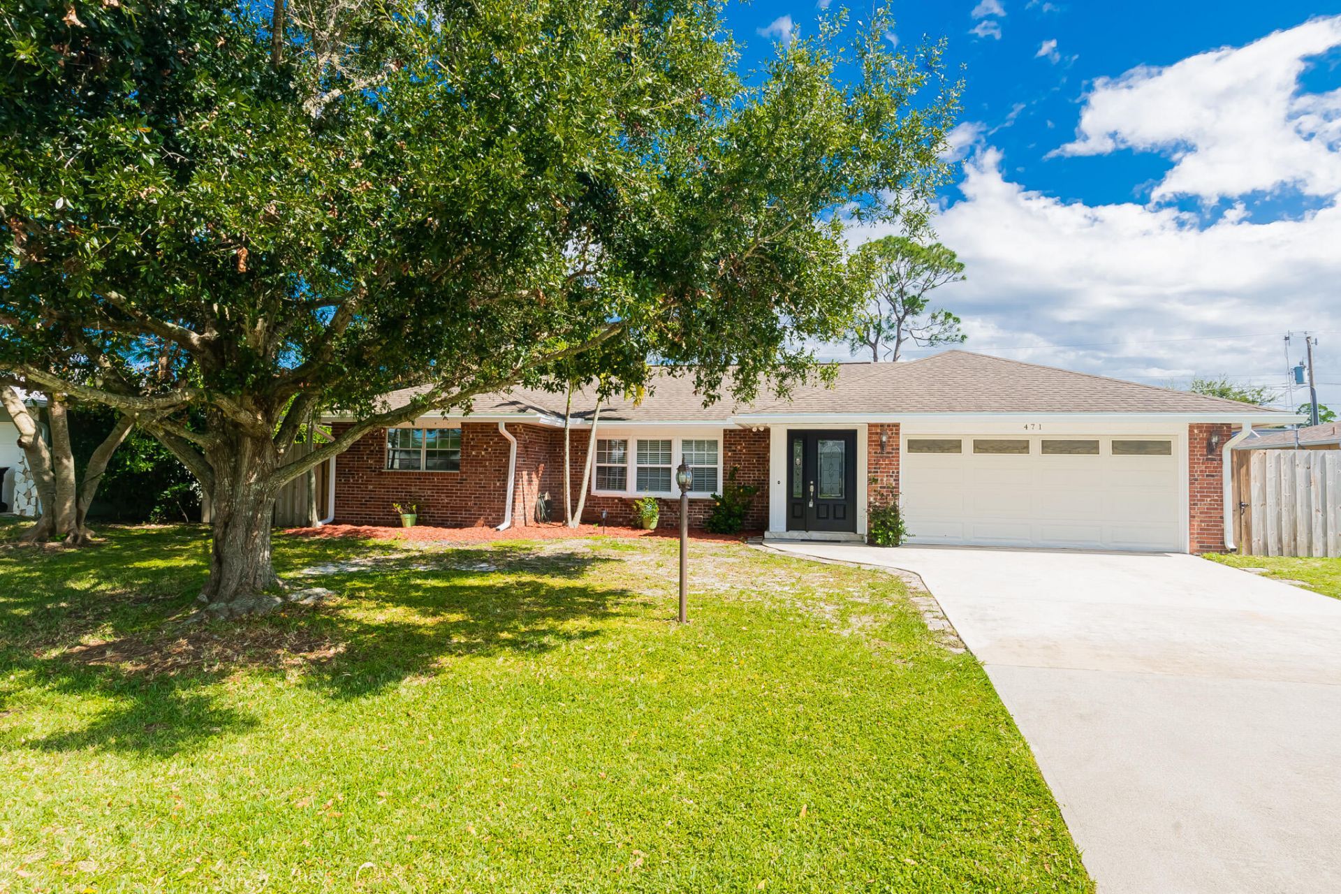 471 SE Lamon Lane, Port Saint Lucie, FL 34983 Photo