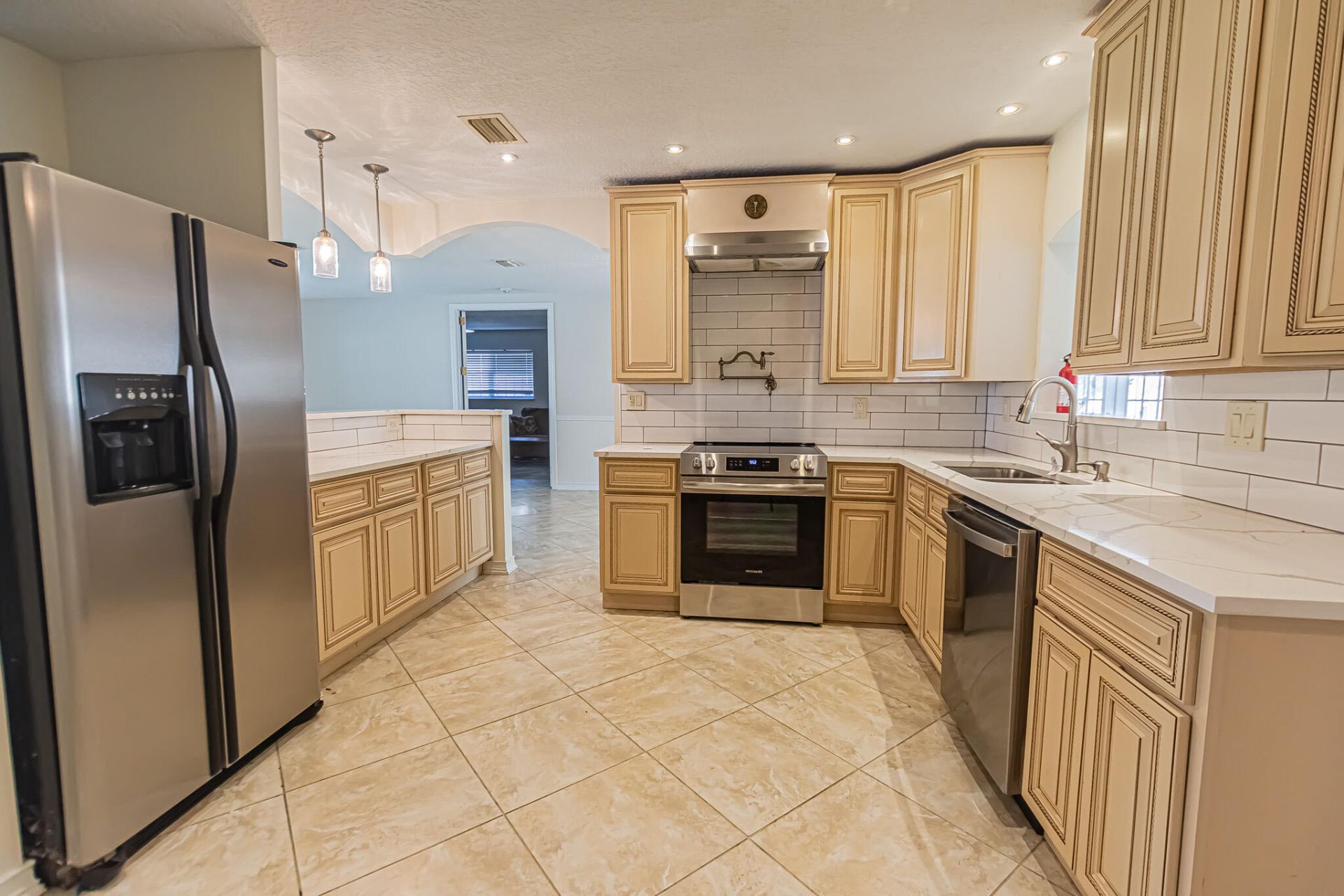 471 SE Lamon Lane, Port Saint Lucie, FL 34983 Photo