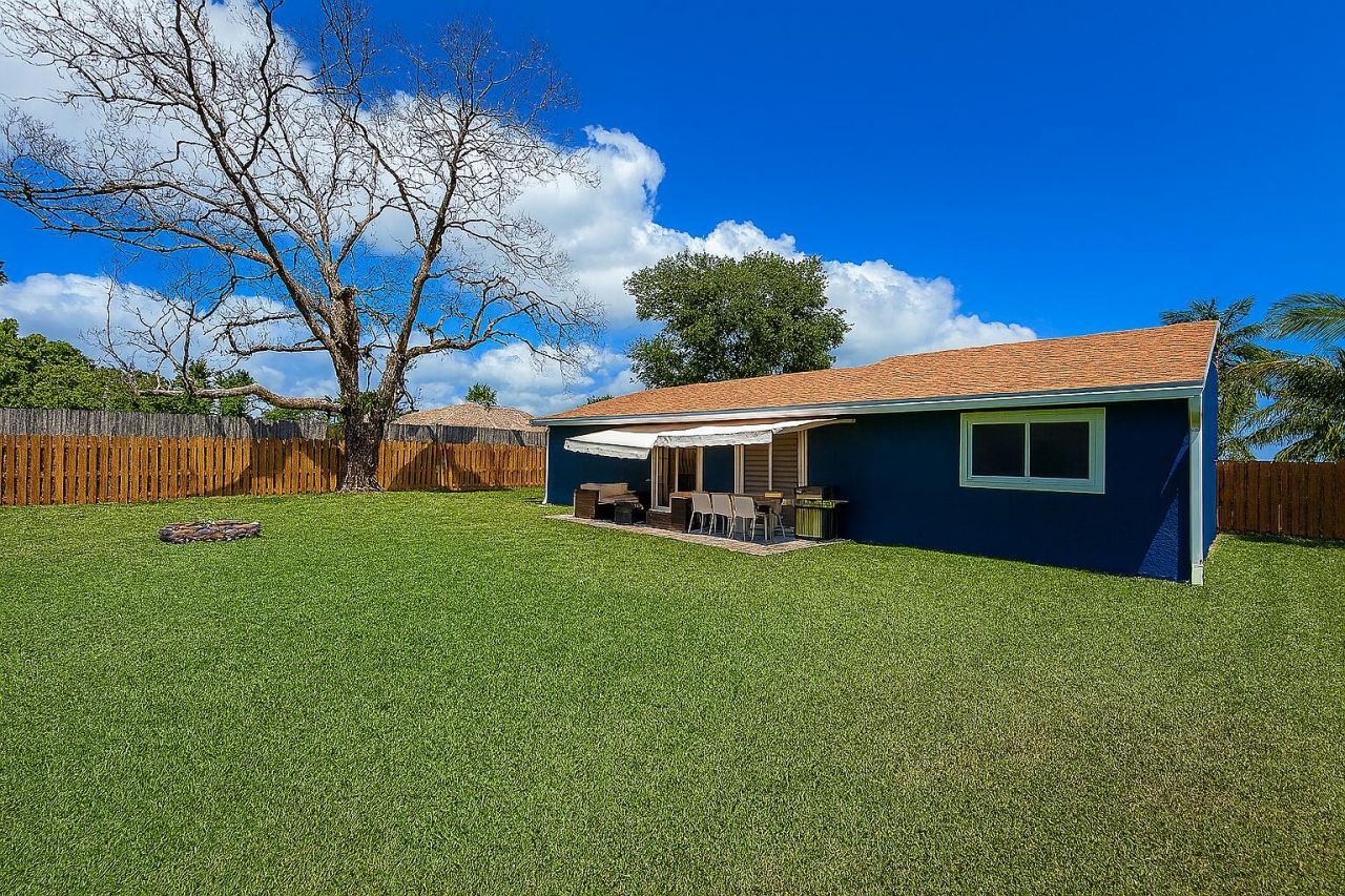 2055 SE West Dunbrooke Circle, Port Saint Lucie, FL 34952 Photo