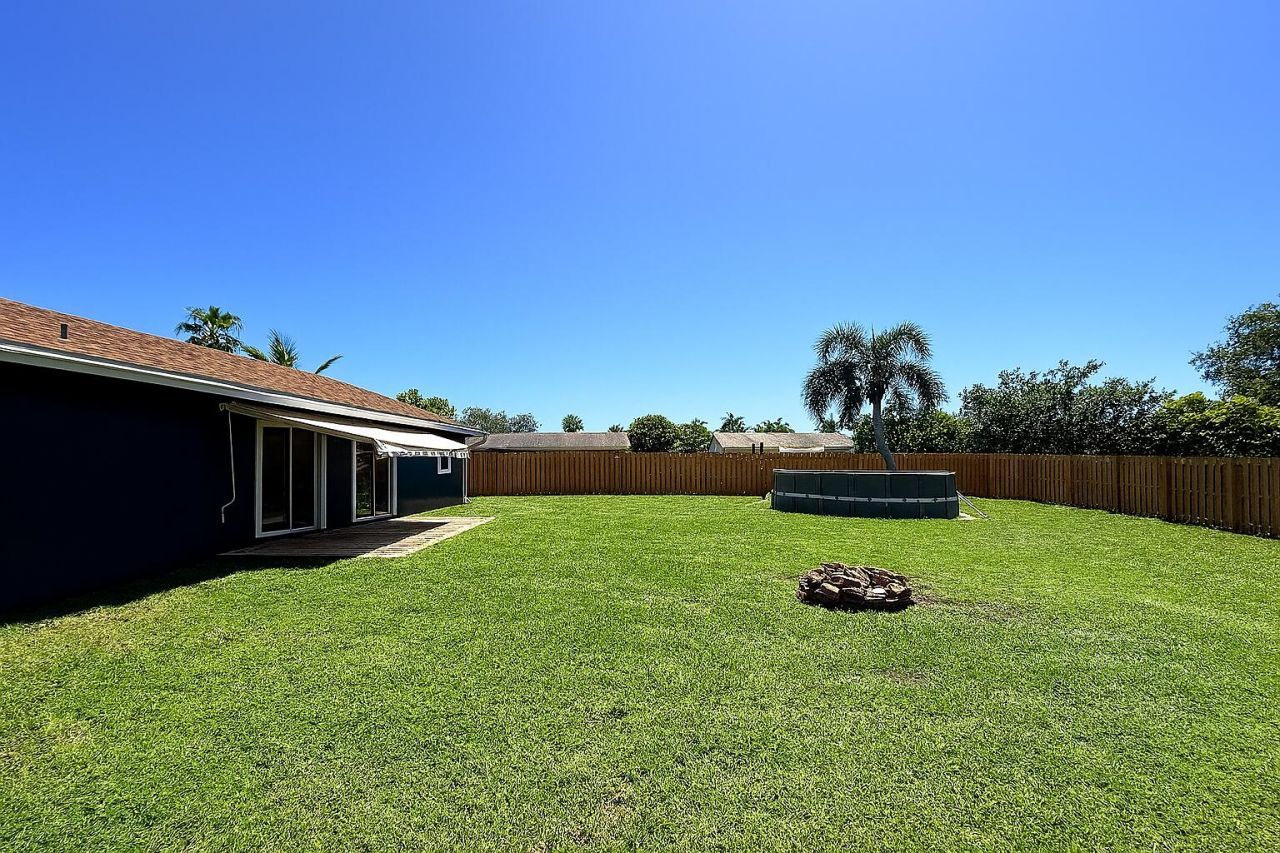 2055 SE West Dunbrooke Circle, Port Saint Lucie, FL 34952 Photo