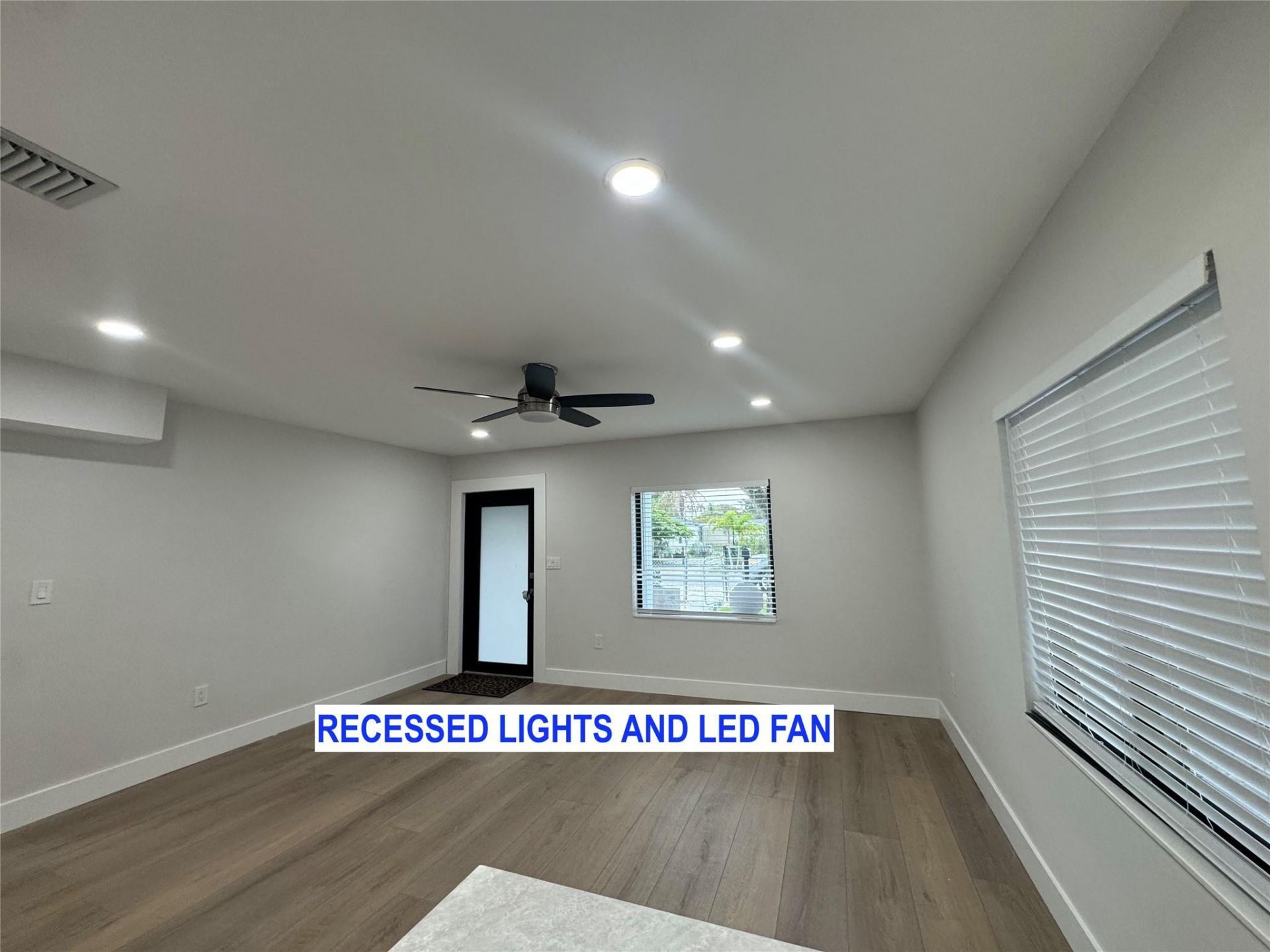 575 NW 139th Terrace, North Miami Beach, FL 33168 Photo