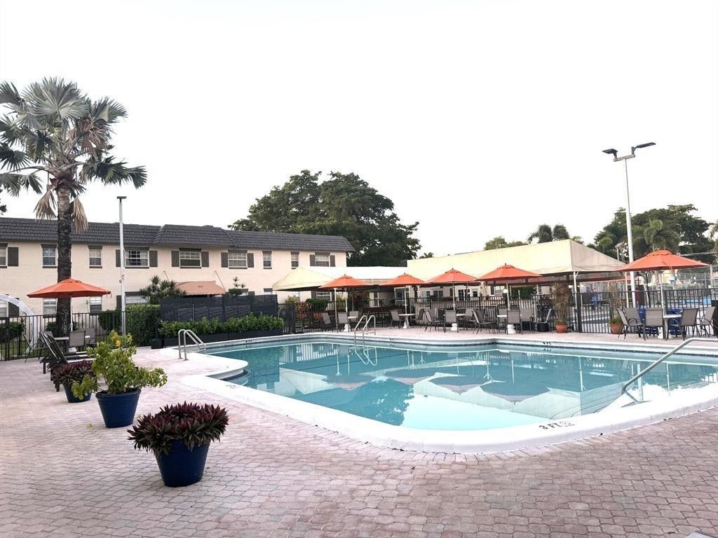 5621 SW 2nd Court, Unit 201, Margate, FL 33068 Photo