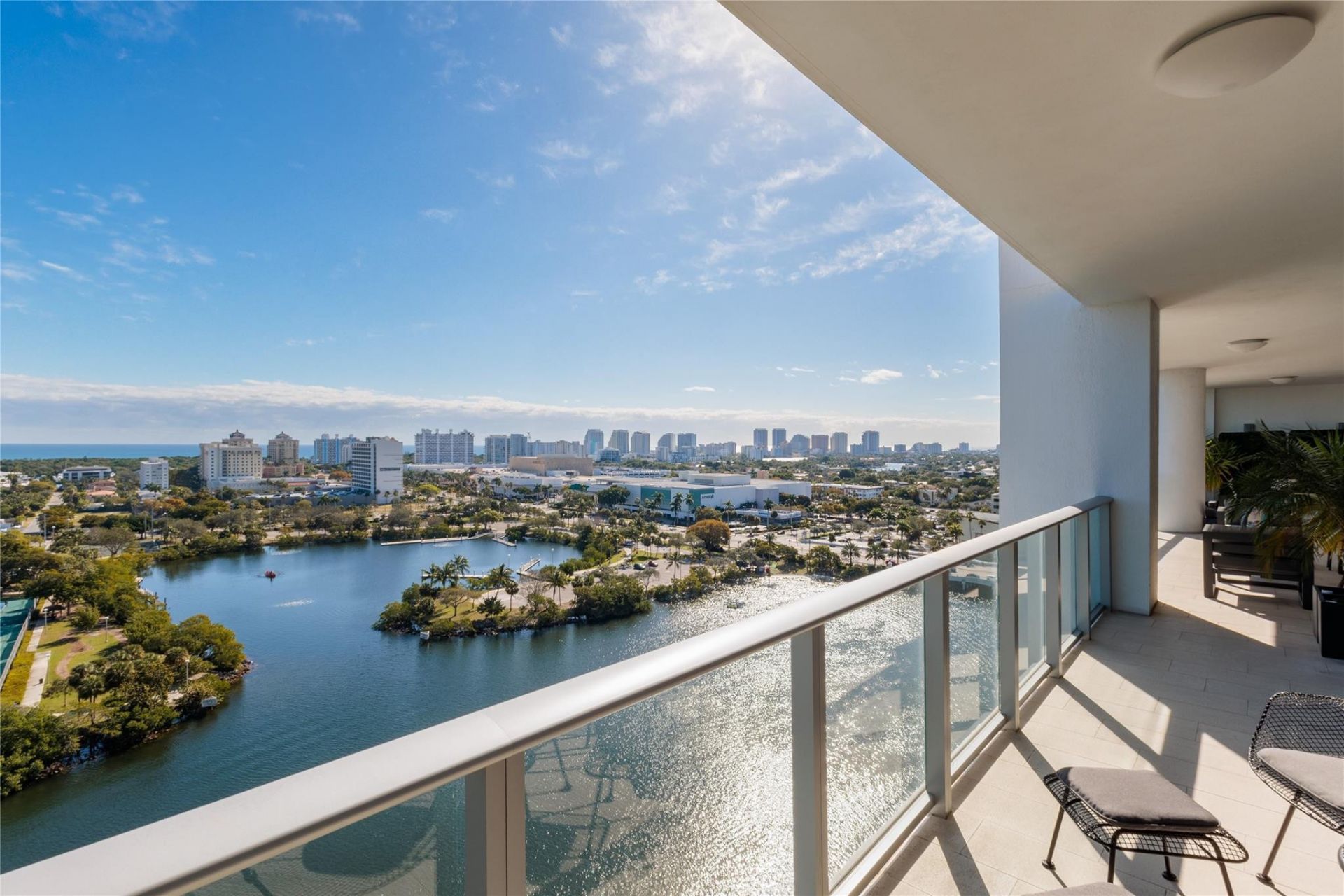 1180 N Federal Highway, Unit PH-1606, Fort Lauderdale, FL 33304 Photo