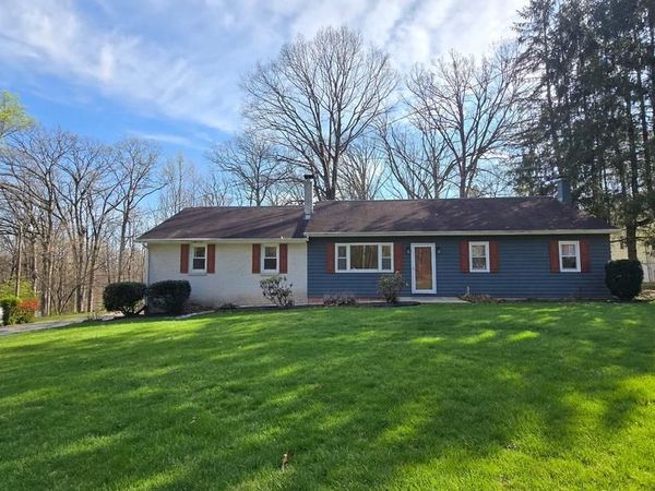 9654 CIRCLE DRIVE, CHAMBERSBURG, PA 17201