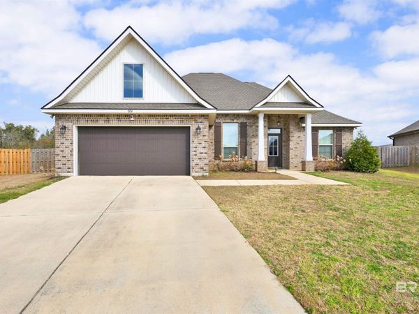 804 Connolly Avenue, Foley, AL 36535