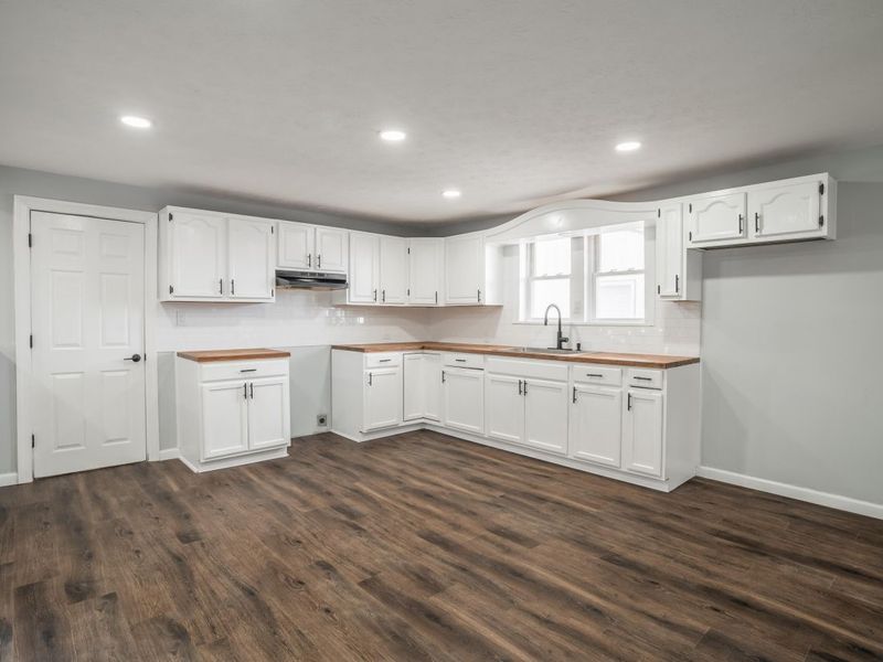 4 W Cross Street, Laura, OH 45337 Photo 10