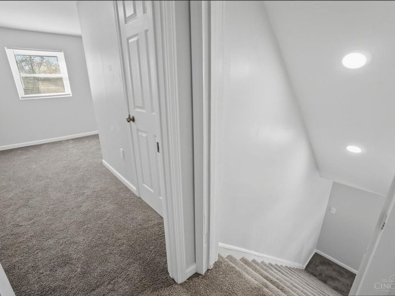 2807 W Galbraith Road, Cincinnati, OH 45239 Photo 26