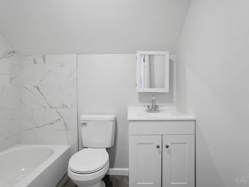 2807 W Galbraith Road, Cincinnati, OH 45239 Photo 29