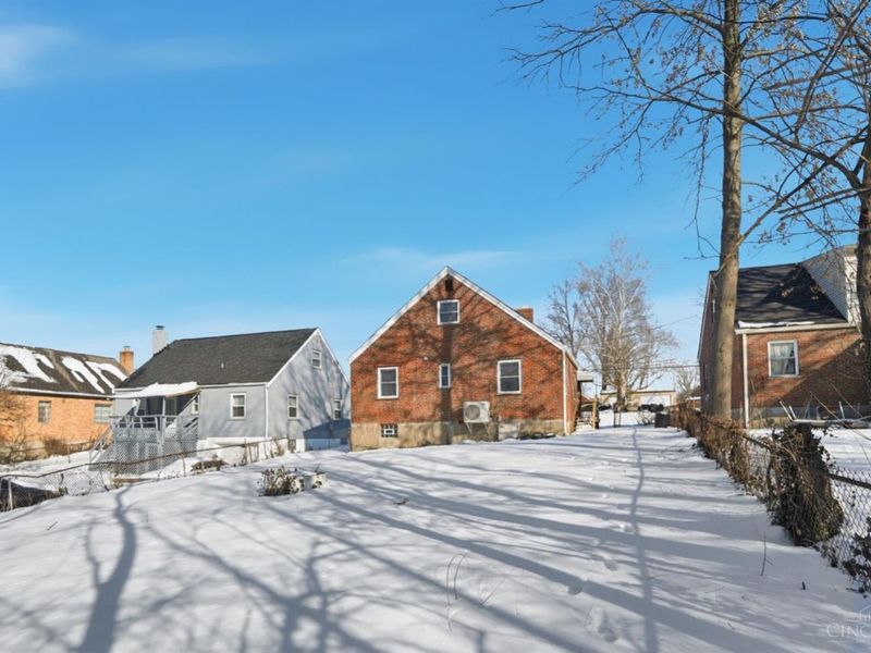 2807 W Galbraith Road, Cincinnati, OH 45239 Photo 44