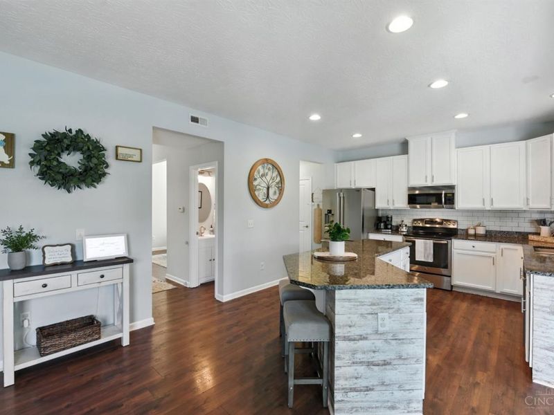 4825 Lakeview Court, South Lebanon, OH 45065 Photo 4