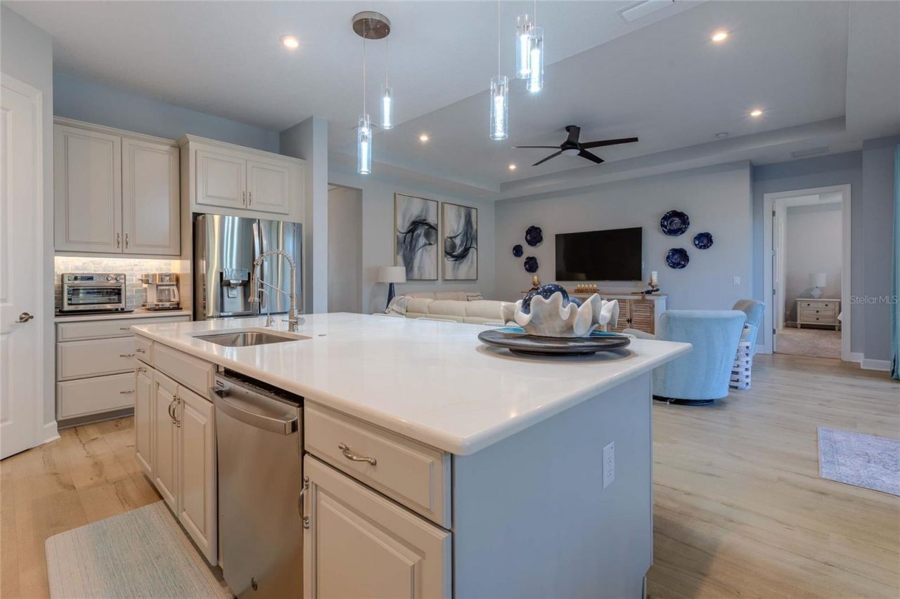 5231 Rushmere Court, Palmetto, FL 34221 Photo