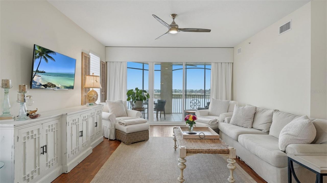 6340 Watercrest Way, Unit 301, Lakewood Ranch, FL 34202 Photo