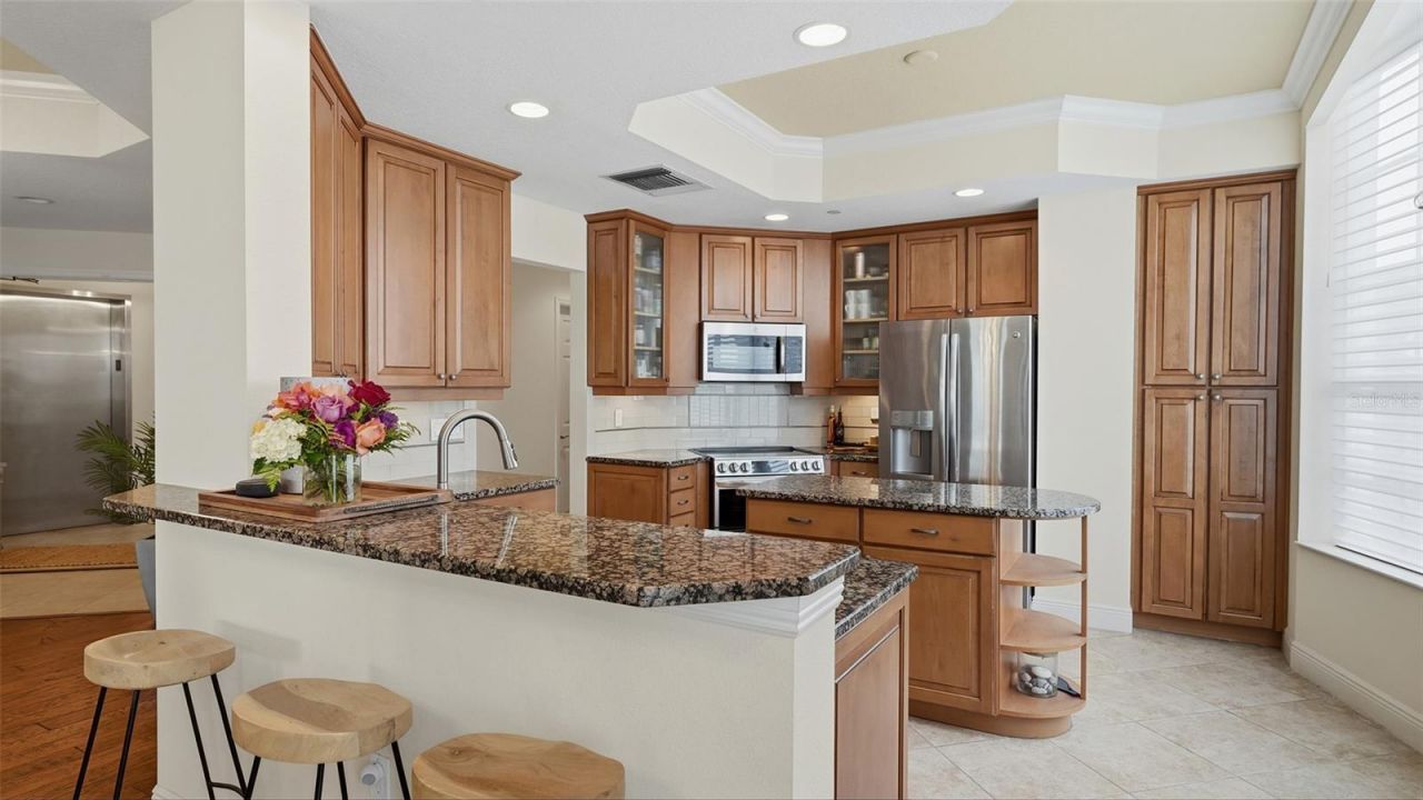 6340 Watercrest Way, Unit 301, Lakewood Ranch, FL 34202 Photo