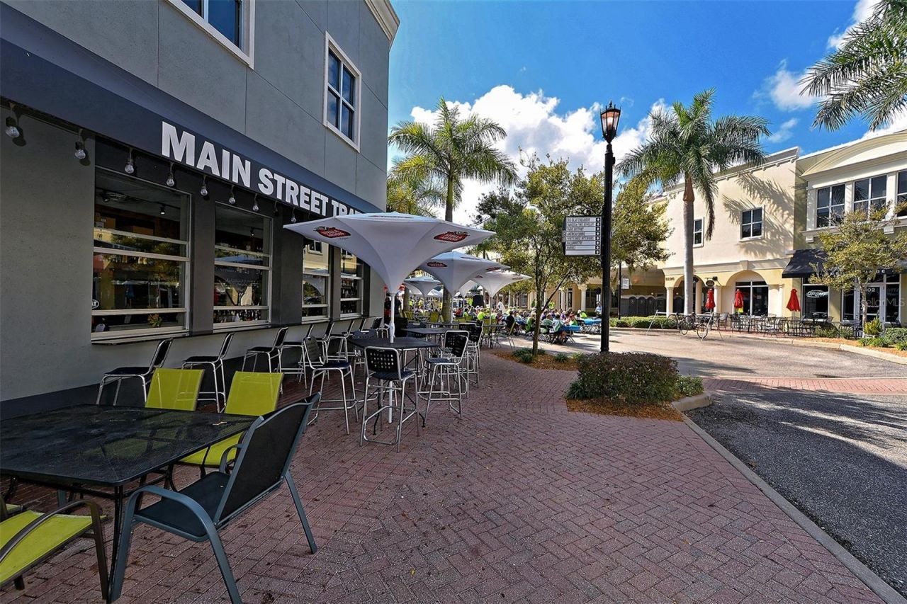 6340 Watercrest Way, Unit 301, Lakewood Ranch, FL 34202 Photo