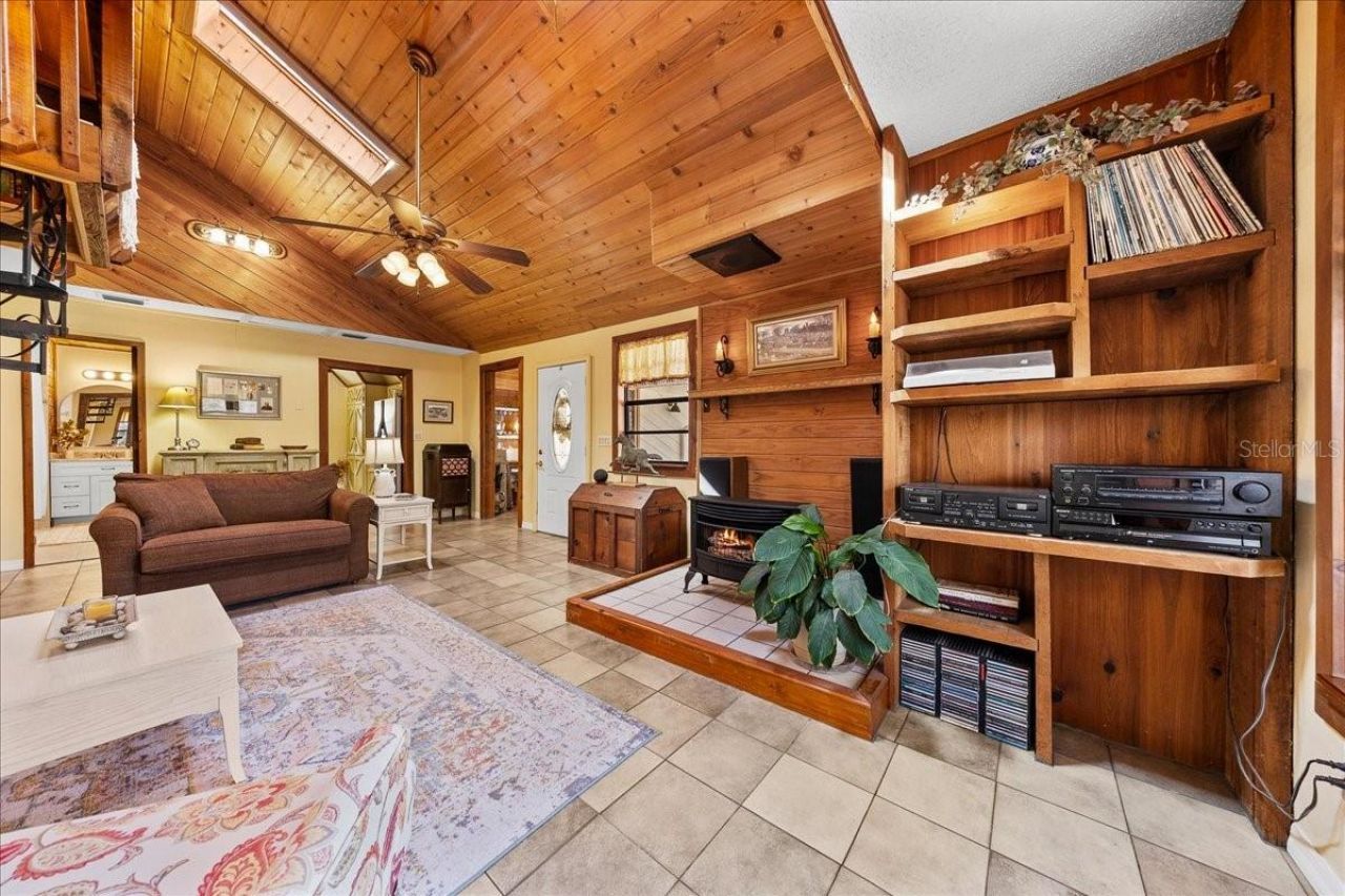 9520 N Holyoak Terrace, Dunnellon, FL 34433 Photo