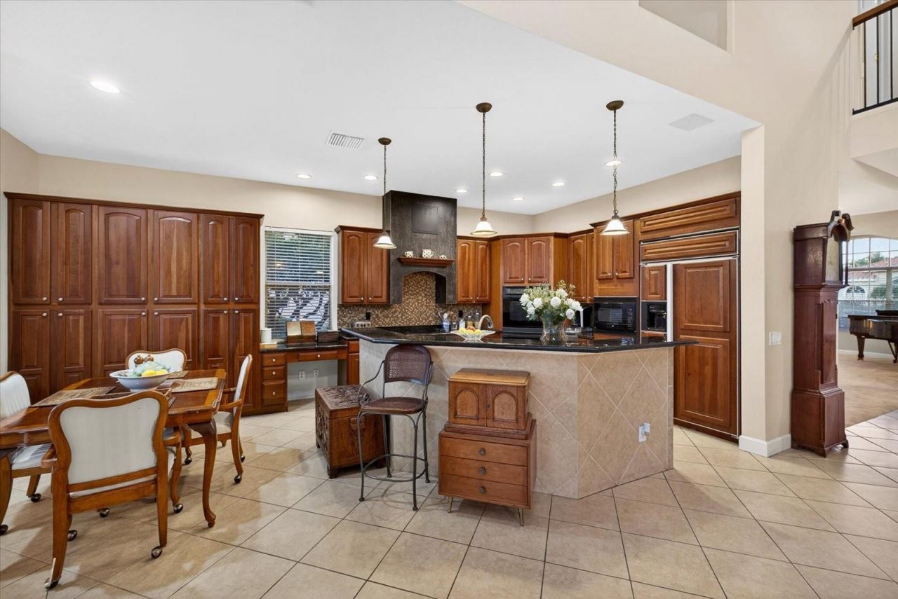 5510 E Longboat Boulevard, Tampa, FL 33615 Photo