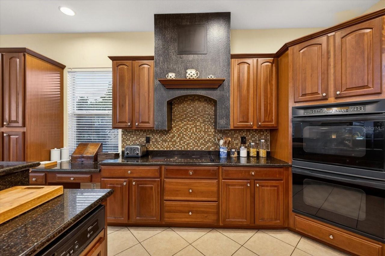 5510 E Longboat Boulevard, Tampa, FL 33615 Photo