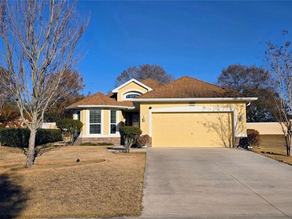 8064 BRIDGEPORT BAY CIRCLE, MOUNT DORA, FL 32757