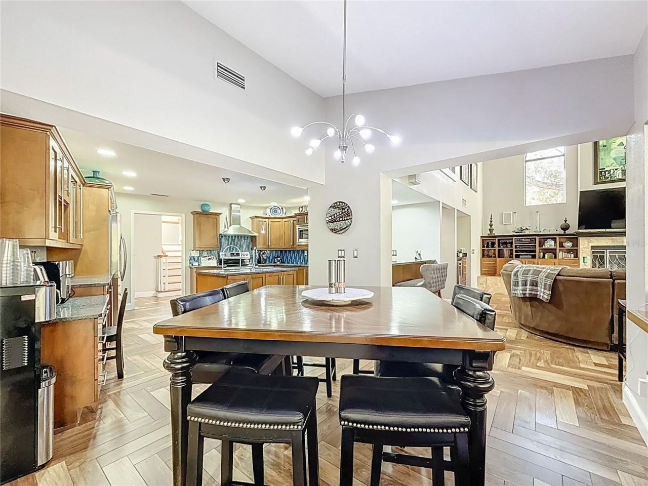 50 Willowood Lane, Oldsmar, FL 34677 Photo