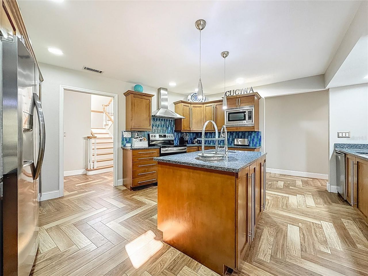 50 Willowood Lane, Oldsmar, FL 34677 Photo