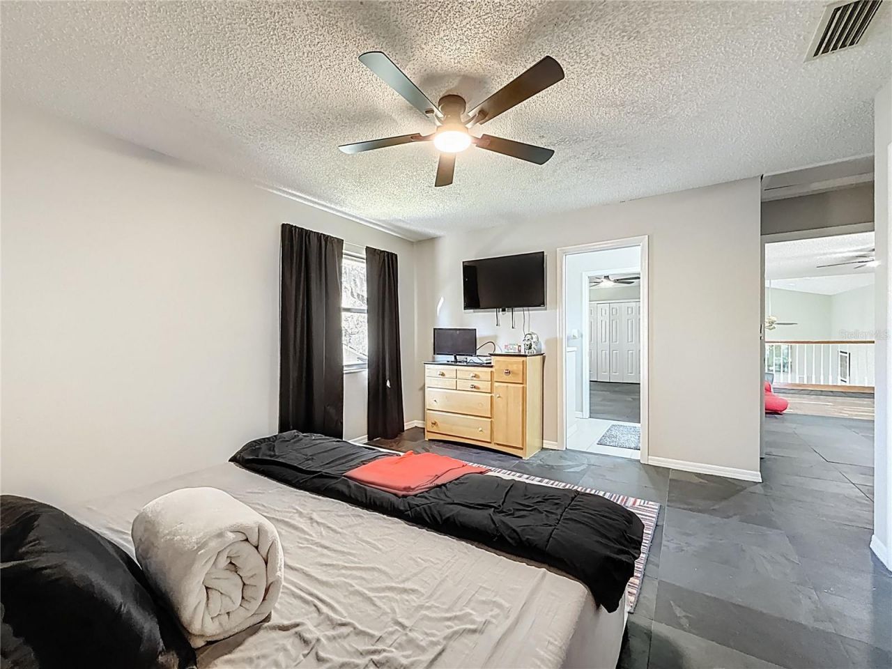 50 Willowood Lane, Oldsmar, FL 34677 Photo