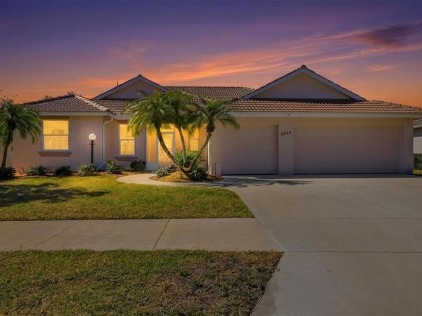 4844 THREE OAKS BOULEVARD, SARASOTA, FL 34233