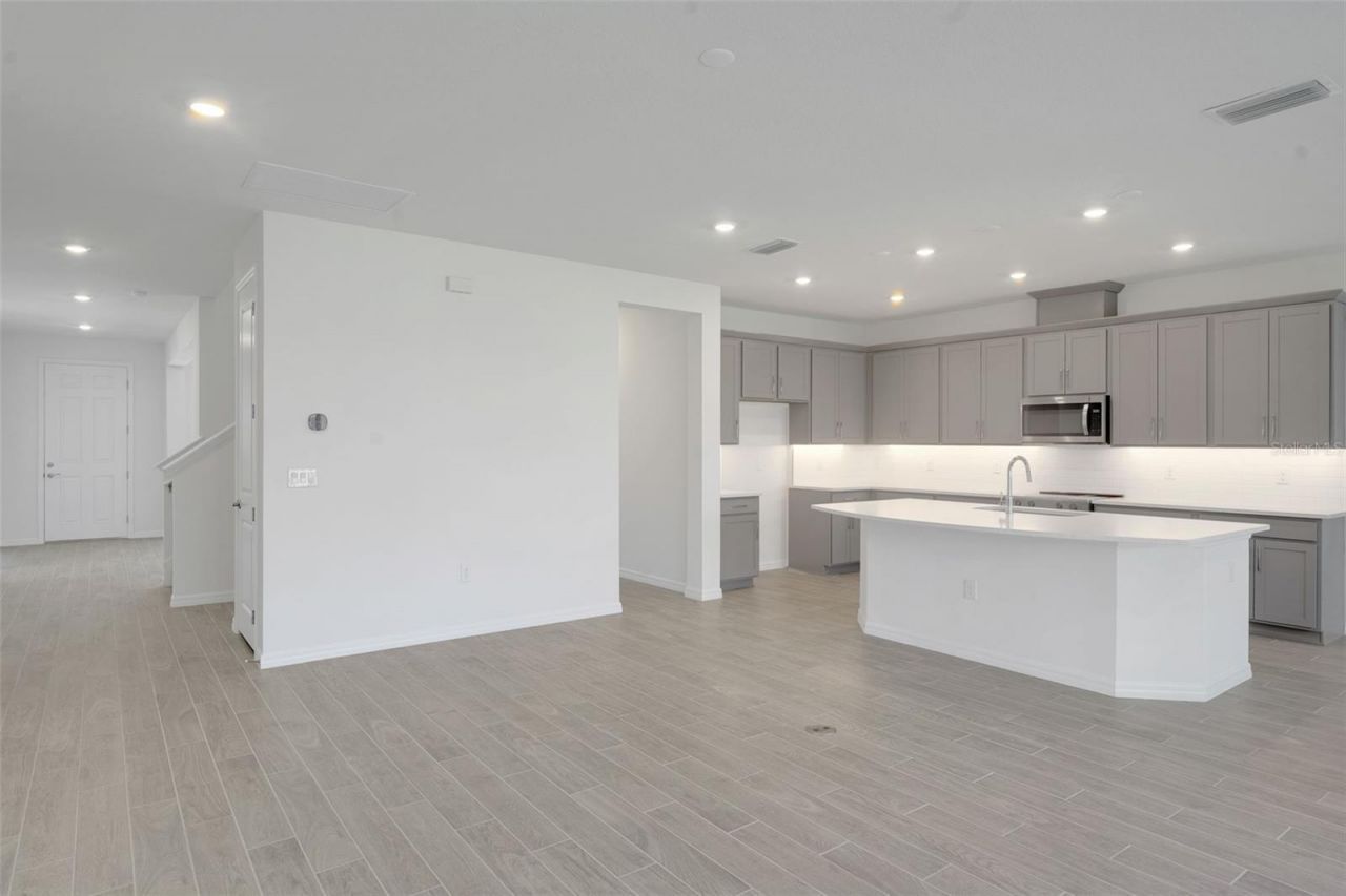 17453 Valleywood Parkway, Land O Lakes, FL 34638 Photo