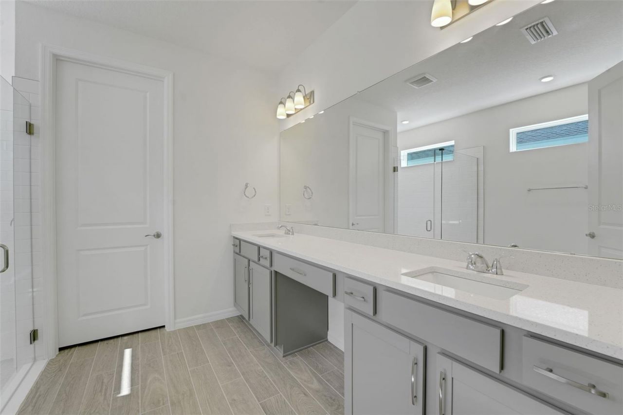 17453 Valleywood Parkway, Land O Lakes, FL 34638 Photo