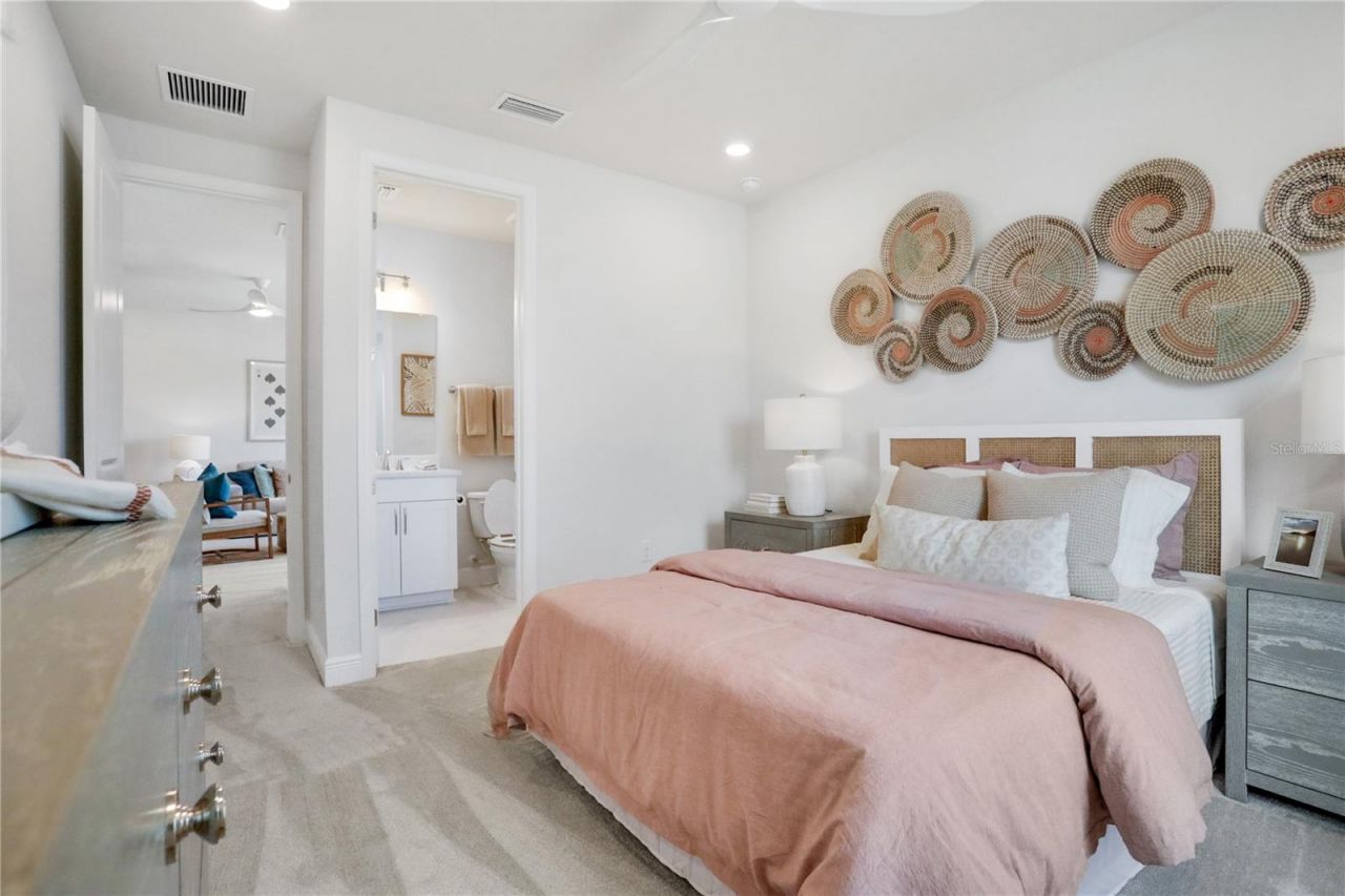 17453 Valleywood Parkway, Land O Lakes, FL 34638 Photo