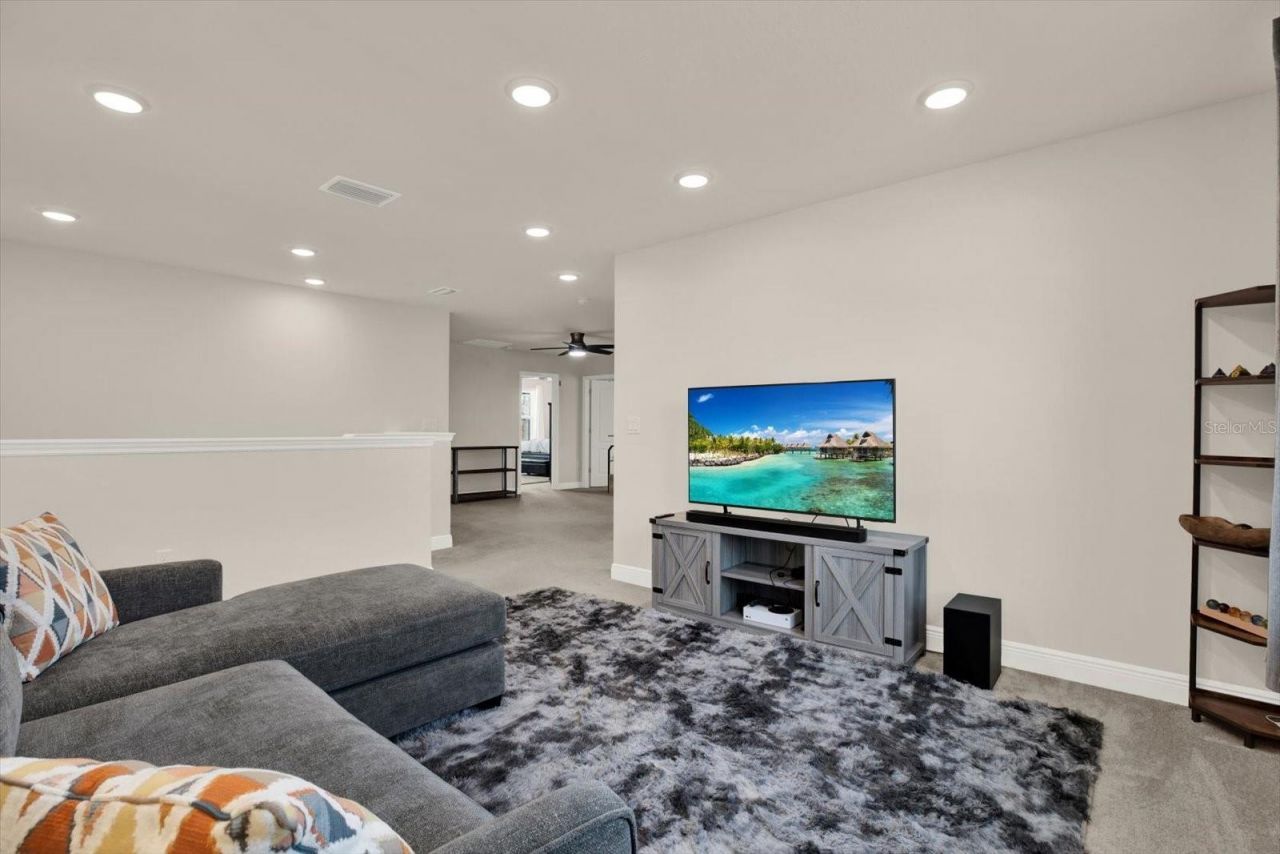 11208 Seattle Wren Avenue, Weeki Wachee, FL 34614 Photo