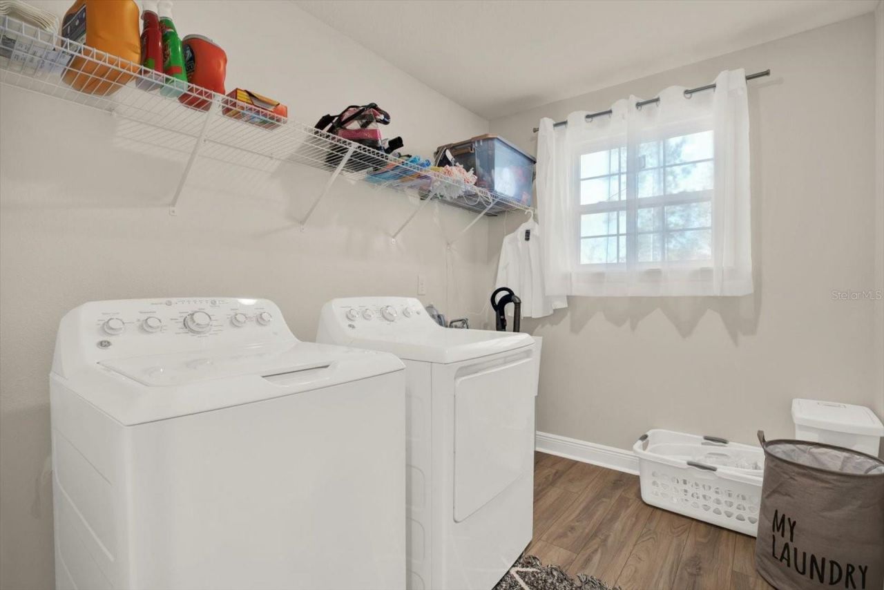 11208 Seattle Wren Avenue, Weeki Wachee, FL 34614 Photo