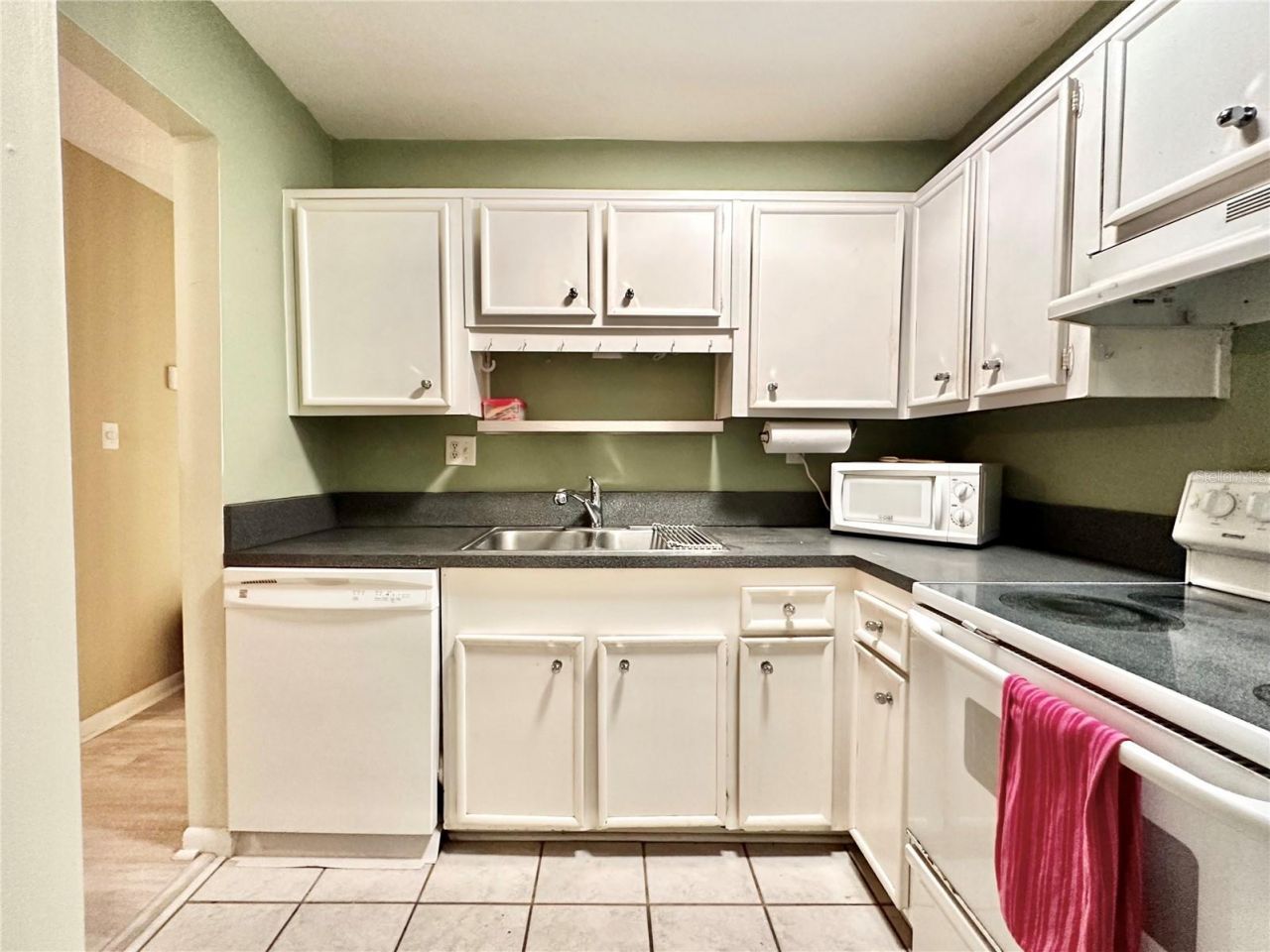 2834 SW 14th Drive, Unit 305, Gainesville, FL 32608 Photo