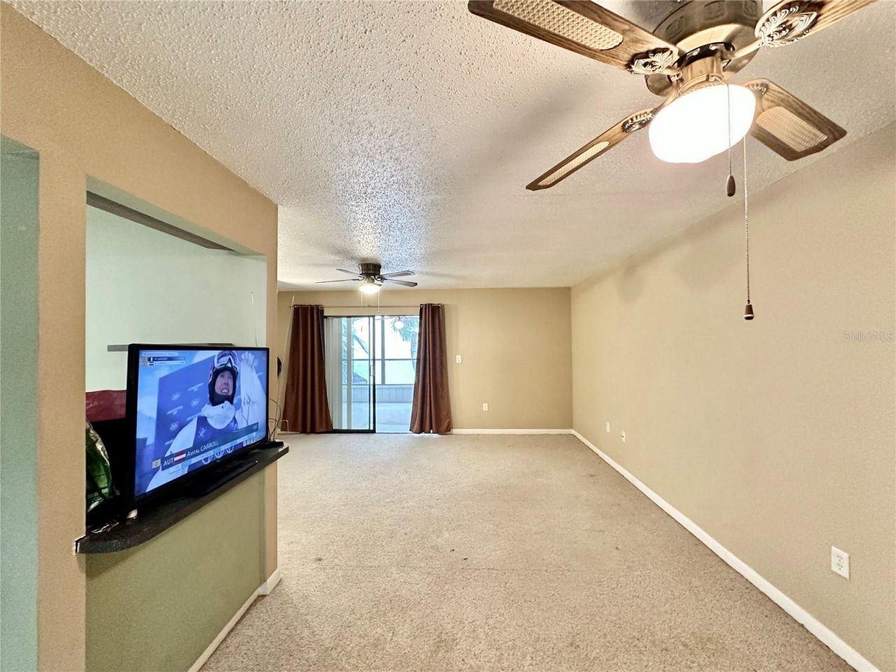 2834 SW 14th Drive, Unit 305, Gainesville, FL 32608 Photo