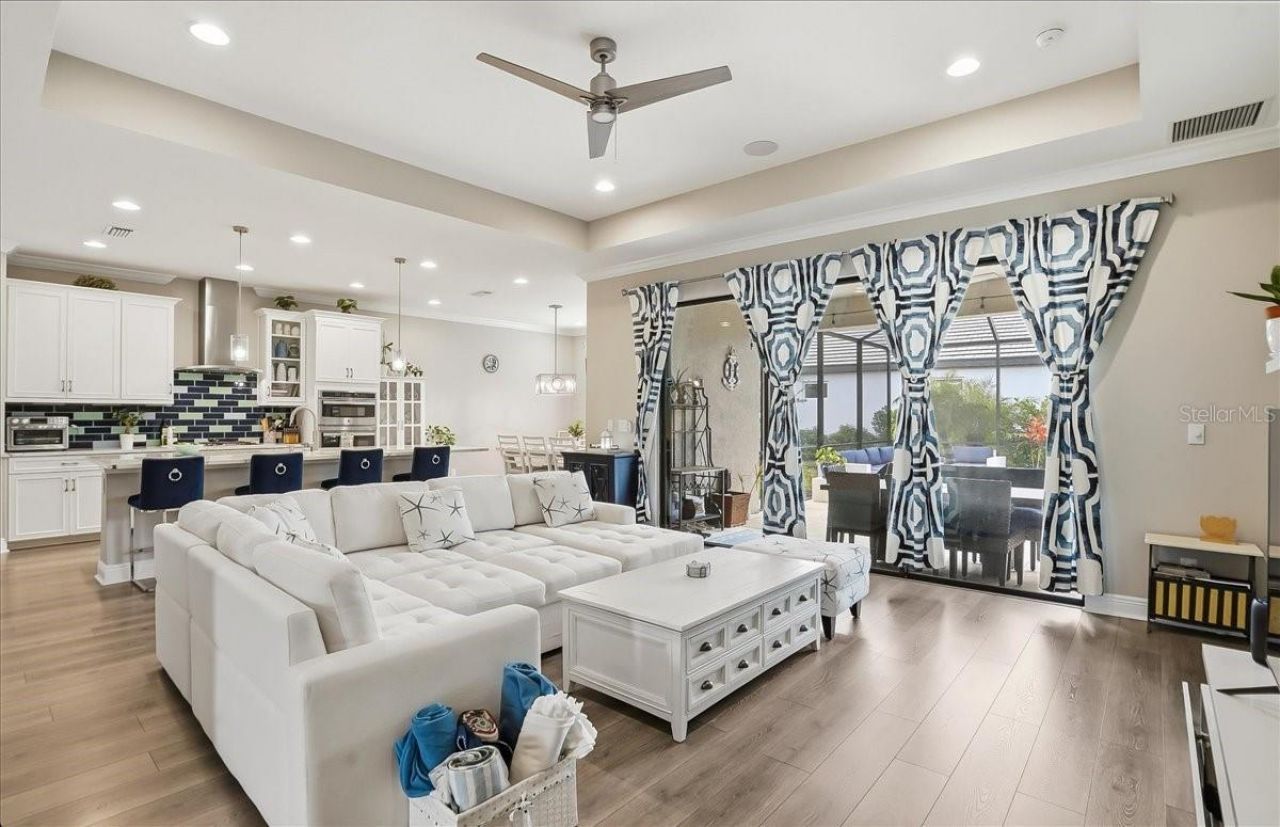 2028 Woodleaf Hammock Court, Bradenton, FL 34211 Photo