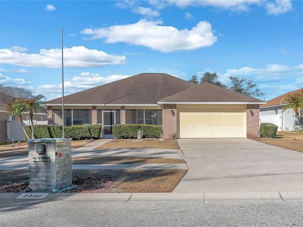 2332 TOWERING OAKS CIRCLE, SEFFNER, FL 33584